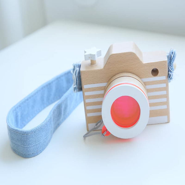 Kiko+ & gg* Wooden Camera – Pink